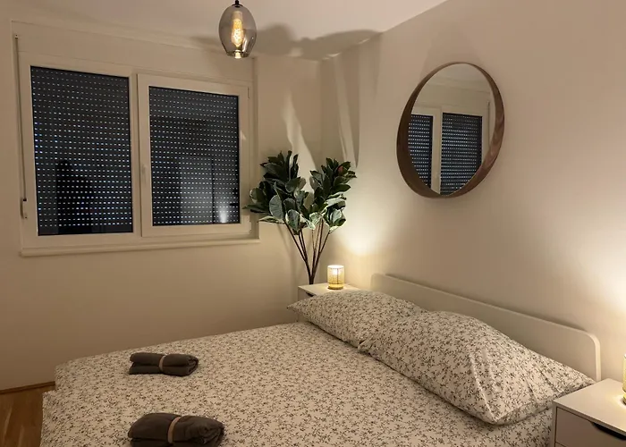 Brand New Danube With Balcony And Free Parking Відень