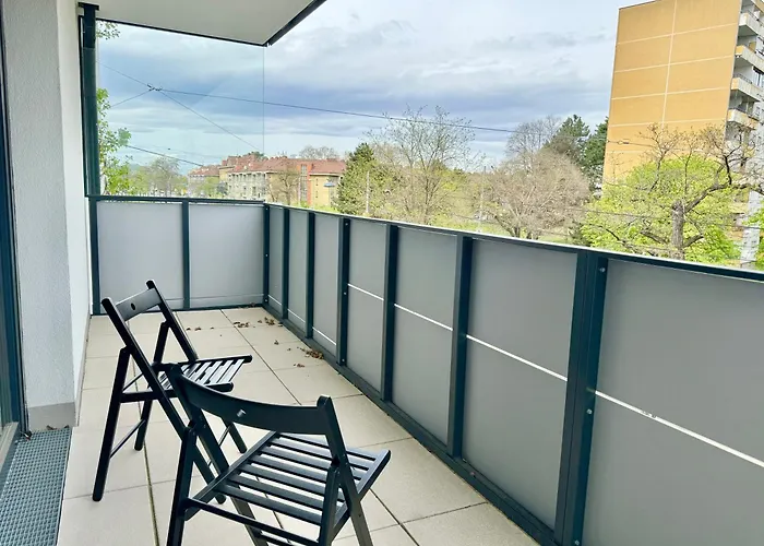 Brand New Danube With Balcony And Free Parking *